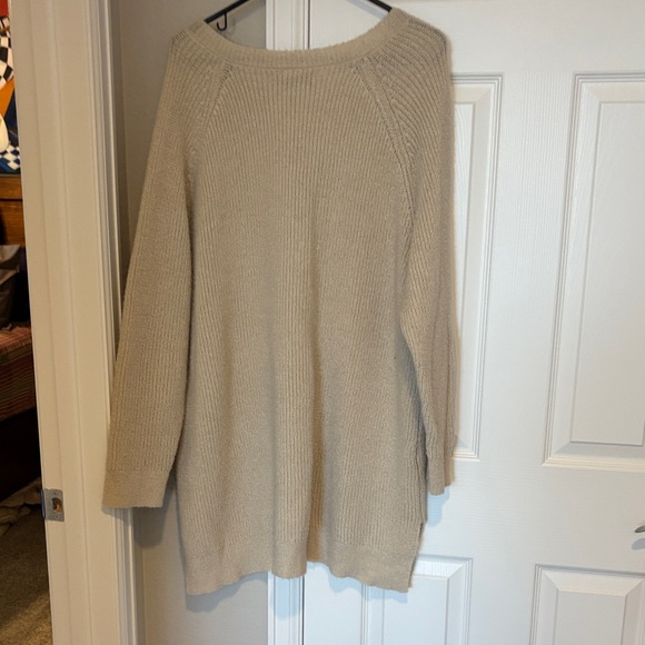 Natural Reflections Beige V-Neck Sweater - Picture 4 of 4